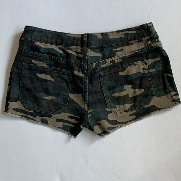 Forever 21 Camo Jean Shorts Khaki Tan Green 27 - Picture 5 of 13